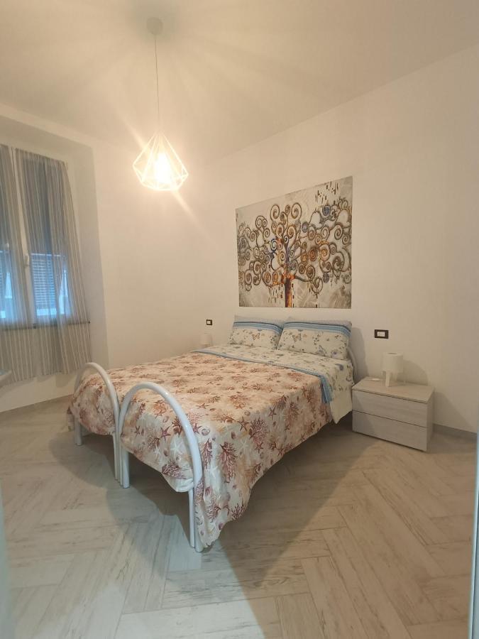 Casa Vacanze Via Nizza 57 Zinola-Wifi Savone Extérieur photo