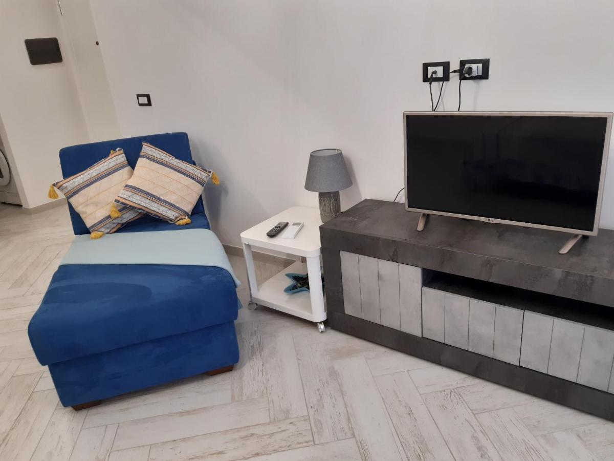 Casa Vacanze Via Nizza 57 Zinola-Wifi Savone Extérieur photo