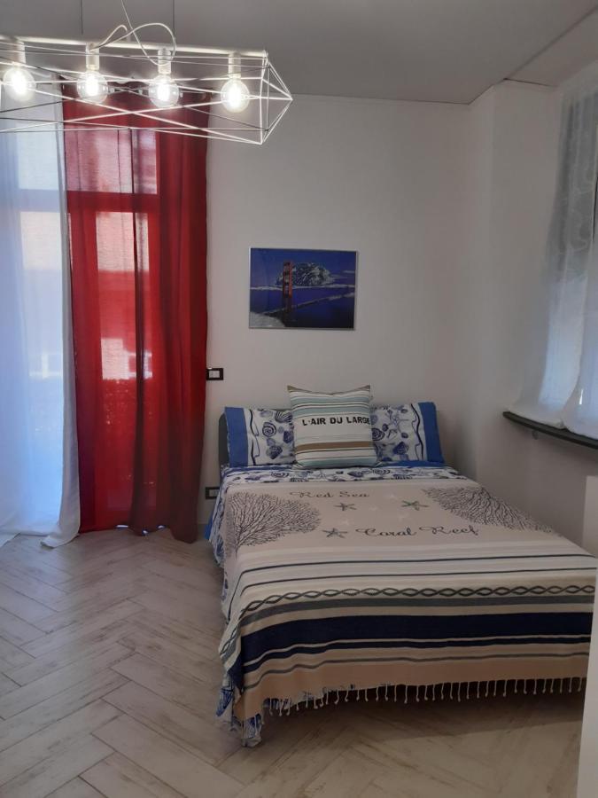 Casa Vacanze Via Nizza 57 Zinola-Wifi Savone Extérieur photo